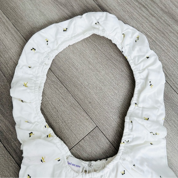 Find Me Now Ruffle Shoulder Bag NWT - Picture 6 of 8